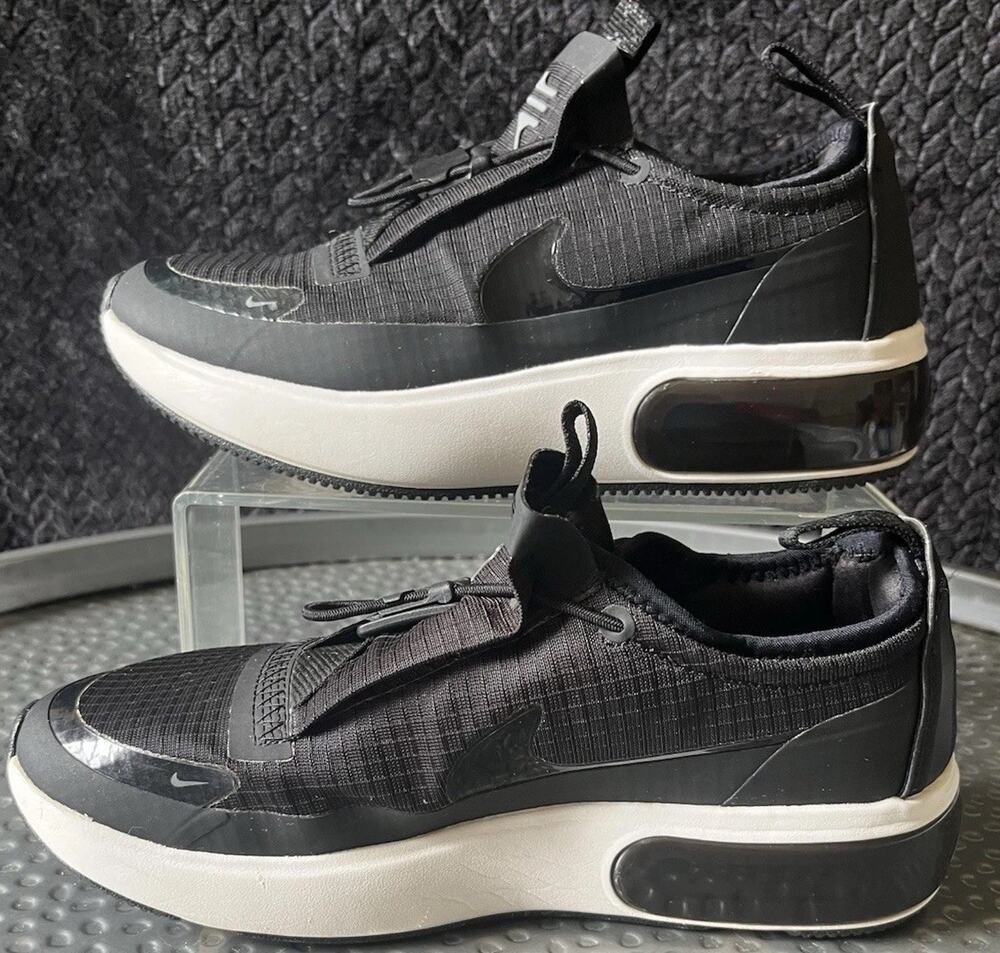 Women's Nike Air Max Dia Winter Black Athletic Sneaker Size 8